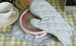 Hot sales cheap Heat-resistant cotton oven mitt