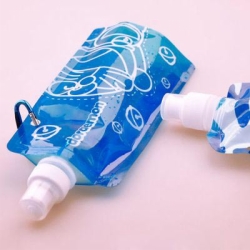 Plastic Foldable Water Bottle With Carabiner