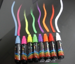 LED board using Erasable fluorescence liquid chalk marker pen