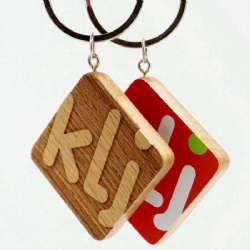 Wooden Keychain in OEM shape and imprinting logo for promotin